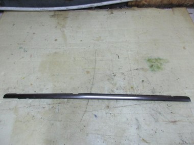 Молдинг стекла двери MERCEDES-BENZ C-класс W203/S203/CL203 (2000 - 2004) — Разборка Мерседес