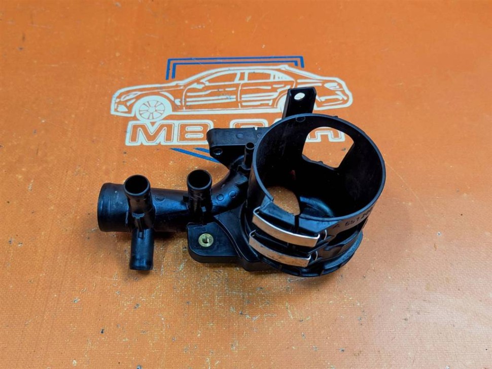 Кронштейн топливного фильтра MERCEDES-BENZ E-класс W212/S212/C207/A207 (2009 - 2013) фото 1 — Разборка Мерседес