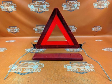 Знак аварийной остановки MERCEDES-BENZ M-класс W163 рестайлинг (2001 - 2005) — Разборка Мерседес