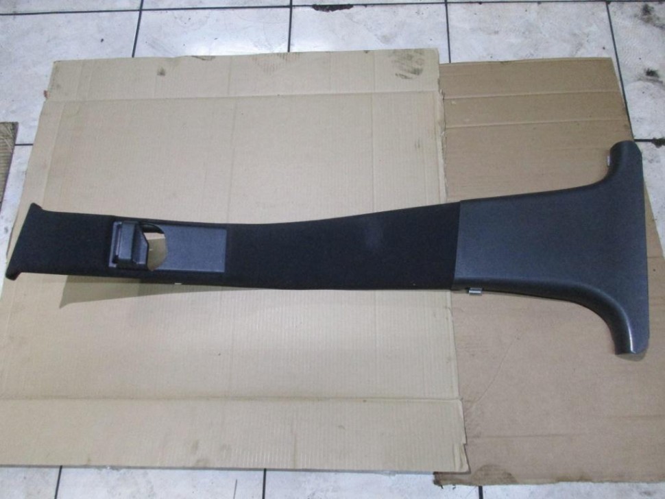 Накладка средней стойки MERCEDES-BENZ E-класс W210/S210 (1995 - 1999) фото 1 — Разборка Мерседес