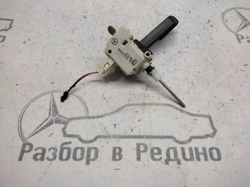 Активатор люка бака MERCEDES-BENZ E-класс W211/S211 (2002 - 2006) фото 1 — Разборка Мерседес