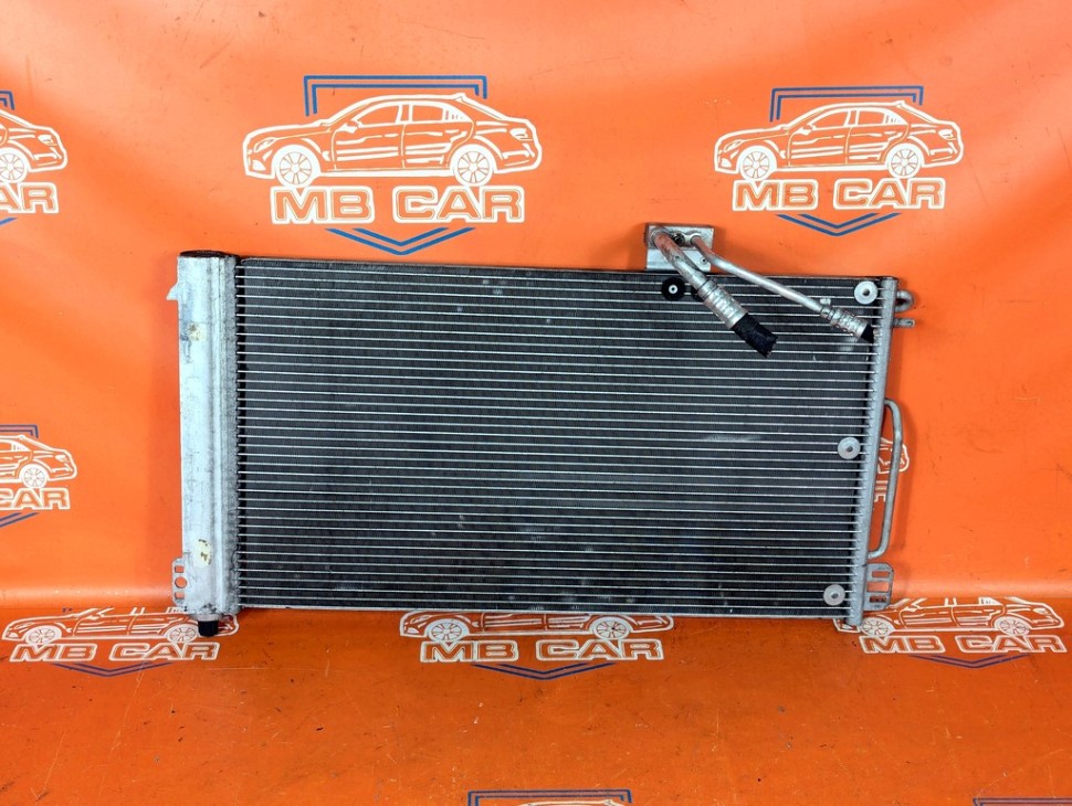 Радиатор кондиционера MERCEDES-BENZ CLK-класс C209/A209 (2002 - 2005) фото 1 &mdash; Разборка Мерседес