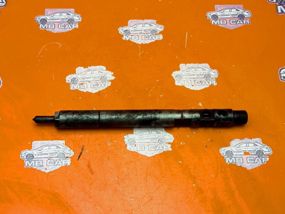 Форсунка ДИЗЕЛЬ MERCEDES-BENZ C-класс W204/S204 (2006 - 2011) фото 1 &mdash; Разборка Мерседес