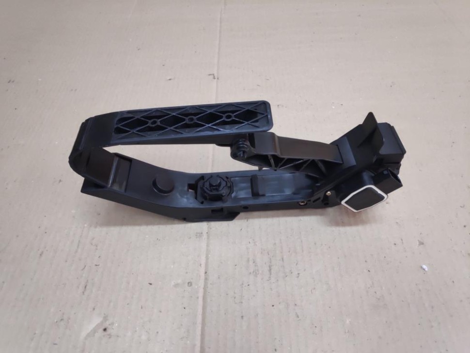 Педаль газа электронная MERCEDES-BENZ SLK-класс R171 (2004 - 2008) фото 1 — Разборка Мерседес