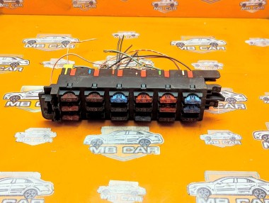 Блок предохранителей MERCEDES-BENZ C-класс W202/S202 (1993 - 1997) &mdash; Разборка Мерседес