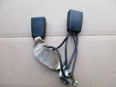 Замок ремня безопасности MERCEDES-BENZ S-класс W220 (1998 - 2005) — Разборка Мерседес