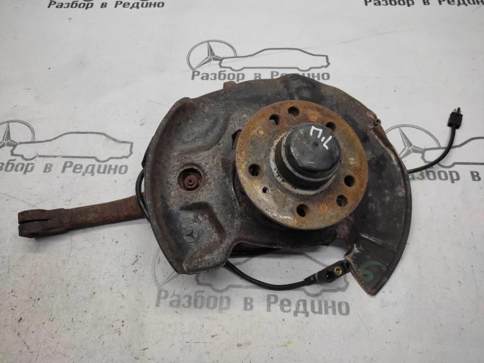 Кулак поворотный передний левый MERCEDES-BENZ S-класс W140 (1991 - 1998) фото 1 — Разборка Мерседес