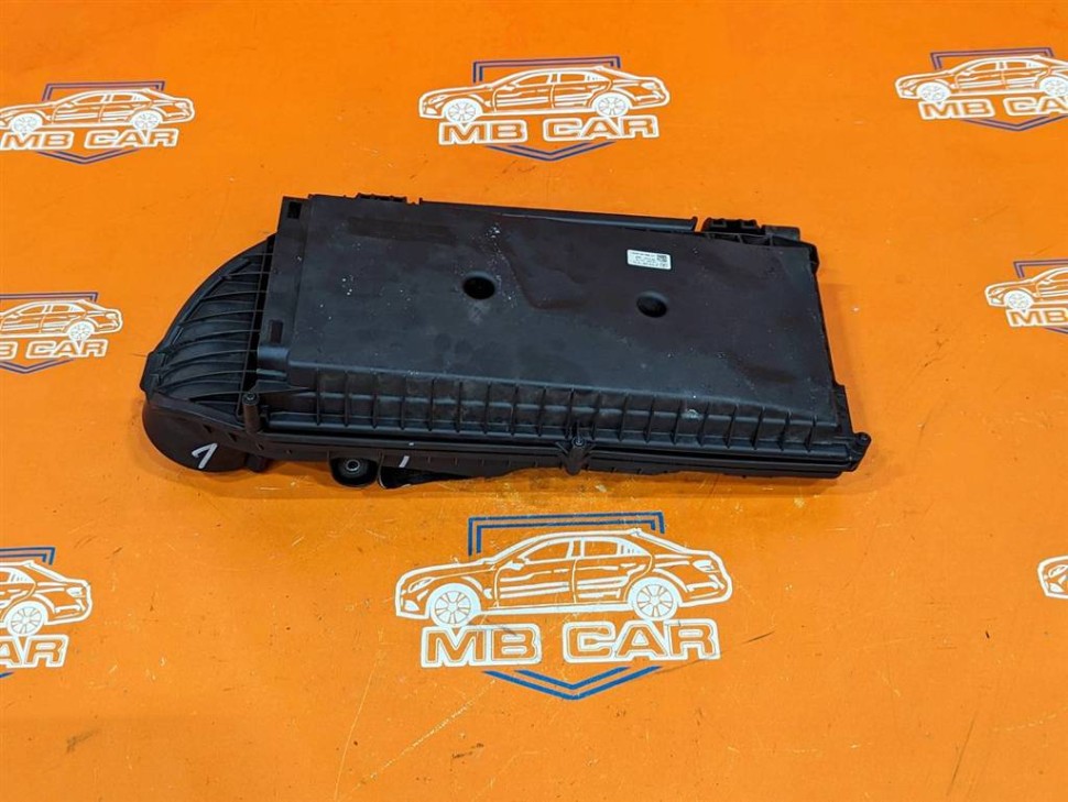 Корпус воздушного фильтра MERCEDES-BENZ E-класс W212/S212/C207/A207 (2009 - 2013) фото 1 — Разборка Мерседес