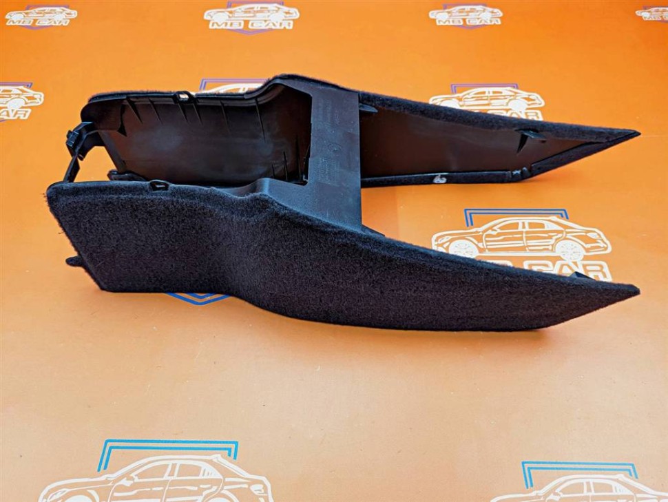 Подлокотник MERCEDES-BENZ A-класс W168 рестайлинг (2001 - 2004) фото 1 — Разборка Мерседес