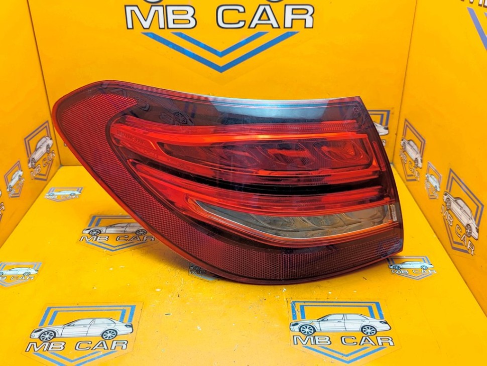 Фонарь задний левый MERCEDES-BENZ C-класс W205/S205/C205/A205 (2014 - 2018) фото 1 &mdash; Разборка Мерседес