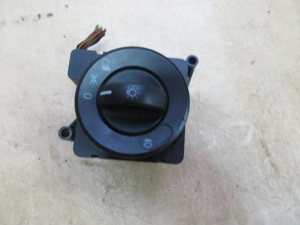 Переключатель света MERCEDES-BENZ Sprinter W906 (2006 - 2019) фото 1 — Разборка Мерседес