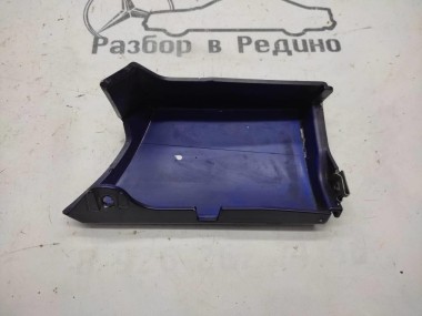 Накладка петли багажника MERCEDES-BENZ VANEO W414 (2001 - 2005) — Разборка Мерседес