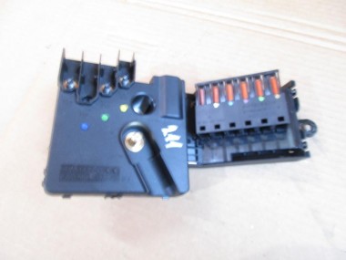 Блок предохранителей MERCEDES-BENZ E-класс W211/S211 рестайлинг (2006 - 2009) — Разборка Мерседес