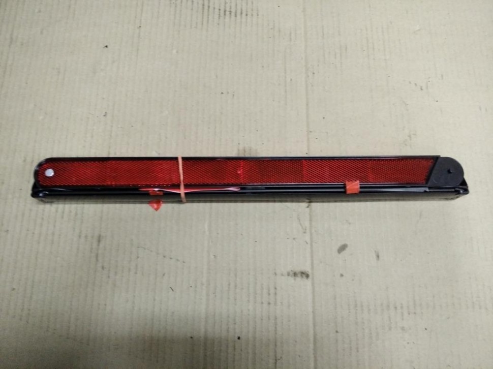 Знак аварийной остановки MERCEDES-BENZ B-класс W246 рестайлинг (2014 - 2018) фото 1 — Разборка Мерседес