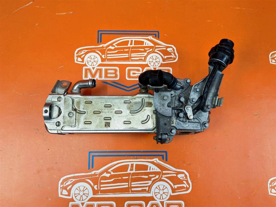 Теплообменник MERCEDES-BENZ E-класс W212/S212/C207/A207 рестайлинг (2013 - 2016) фото 1 — Разборка Мерседес