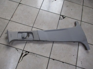 Накладка средней стойки MERCEDES-BENZ C-класс W204/S204 (2006 - 2011) — Разборка Мерседес