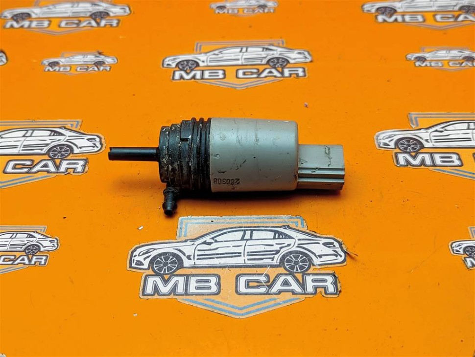Насос омывателей MERCEDES-BENZ E-класс W210/S210 (1995 - 1999) фото 1 — Разборка Мерседес