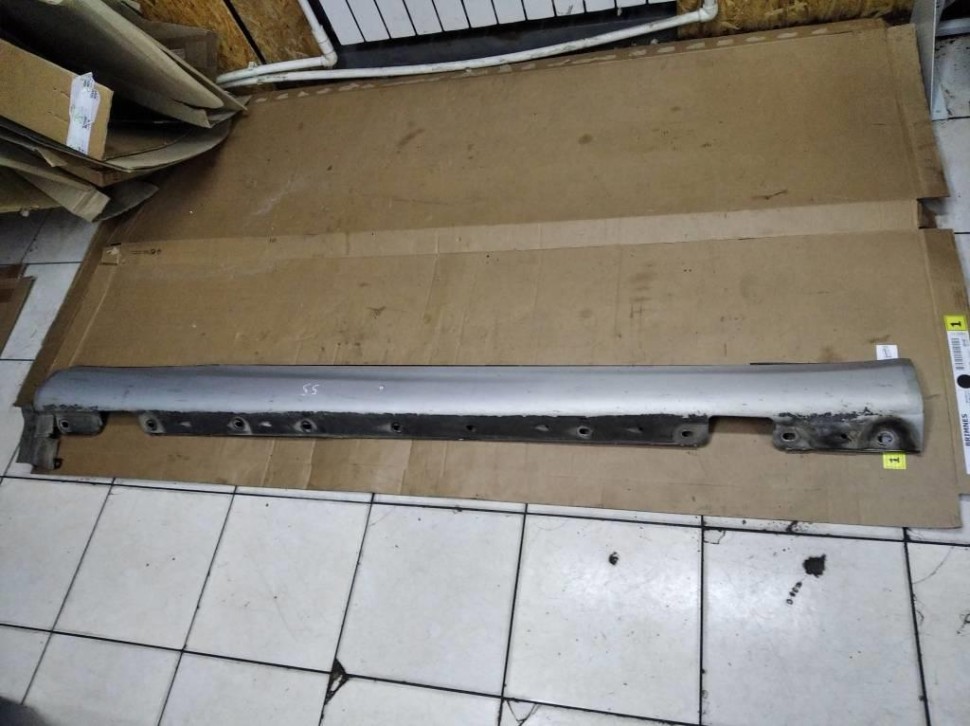 Порог пластиковый правый MERCEDES-BENZ C-класс W203/S203/CL203 рестайлинг (2004 - 2008) фото 1 — Разборка Мерседес