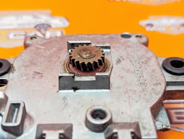 Моторчик люка MERCEDES-BENZ E-класс W210/S210 (1995 - 1999) — Разборка Мерседес