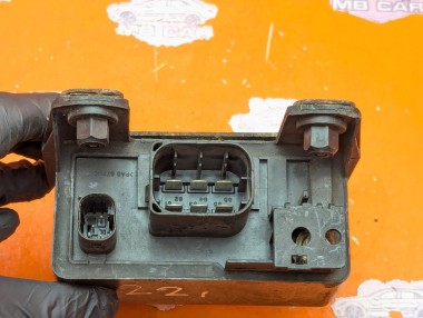 Реле свечей накала MERCEDES-BENZ M-класс W163 (1997 - 2001) &mdash; Разборка Мерседес