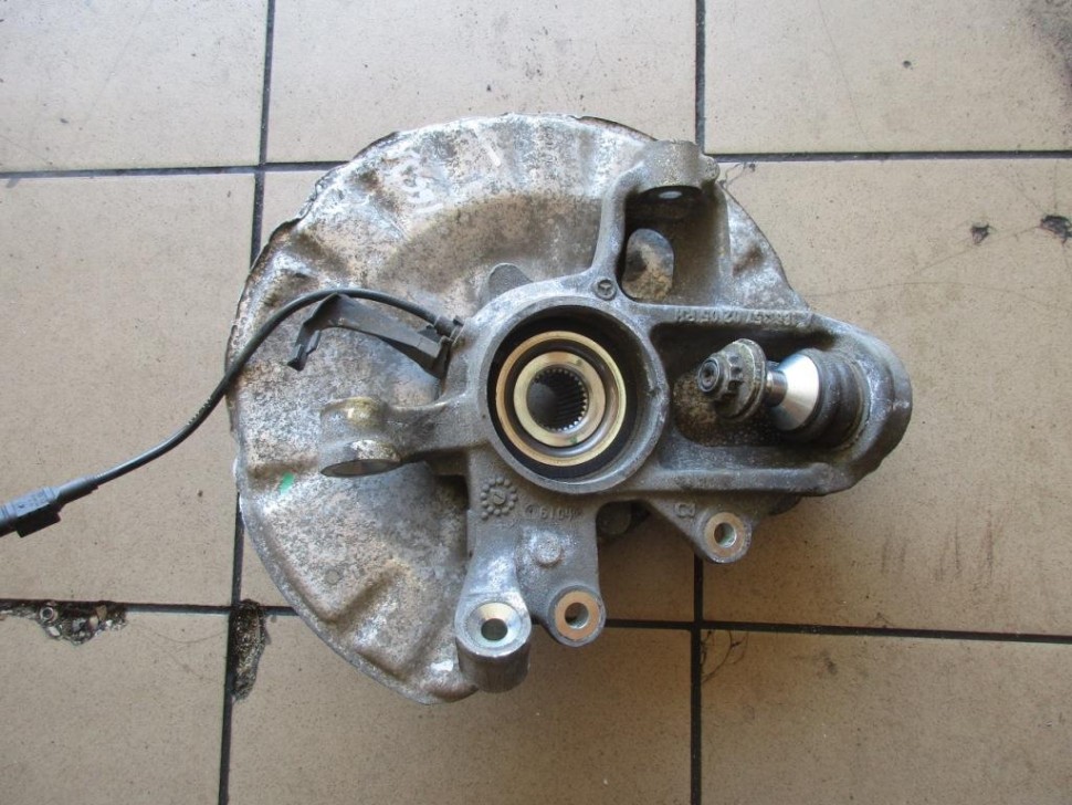 Кулак подвески задний правый MERCEDES-BENZ GLE-класс Coupe C292 (2015 - 2019) фото 1 — Разборка Мерседес