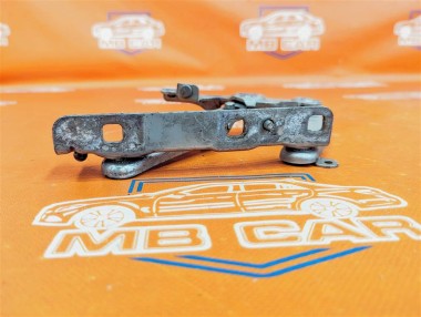 Петля капота MERCEDES-BENZ S-класс W220 (1998 - 2005) — Разборка Мерседес
