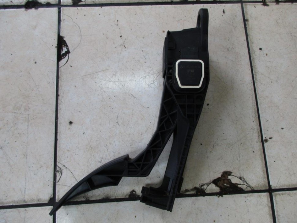 Педаль газа электронная MERCEDES-BENZ GL-класс X164 (2006 - 2009) фото 1 — Разборка Мерседес