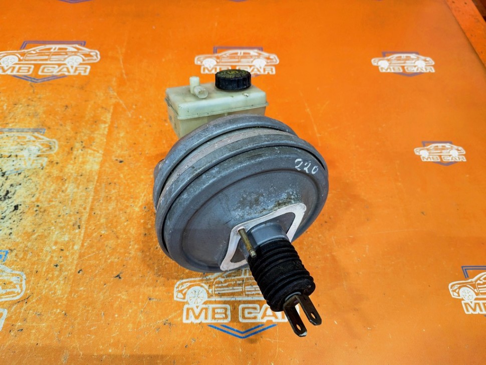 Вакуумный усилитель тормозов MERCEDES-BENZ S-класс W220 (1998 - 2005) фото 1 — Разборка Мерседес