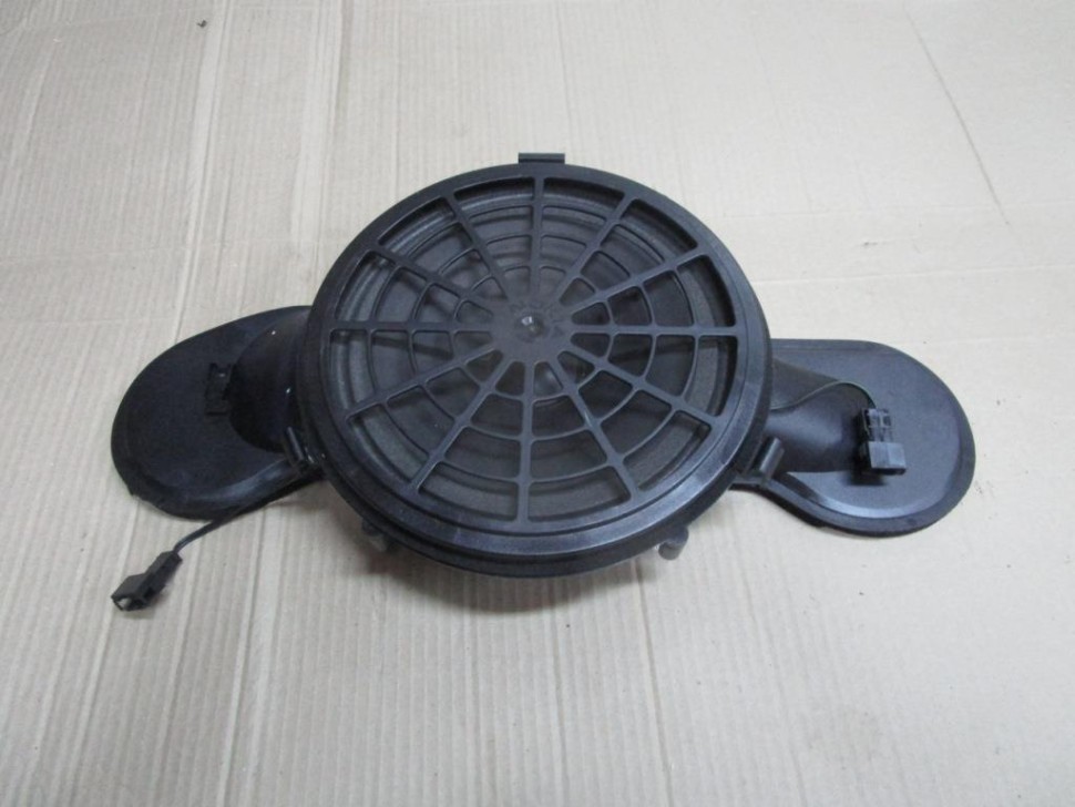 Сабвуфер MERCEDES-BENZ S-класс W220 рестайлинг (2002 - 2005) фото 1 — Разборка Мерседес