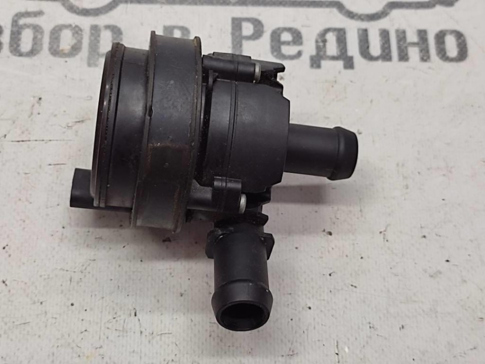 Насос циркуляционный MERCEDES-BENZ B-класс W246 (2011 - 2014) фото 1 — Разборка Мерседес