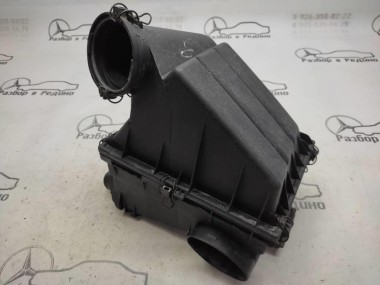 Корпус воздушного фильтра MERCEDES-BENZ M-класс W163 рестайлинг (2001 - 2005) — Разборка Мерседес