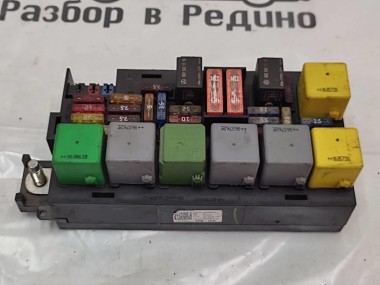 Блок предохранителей MERCEDES-BENZ R-класс W251 (2005 - 2007) — Разборка Мерседес