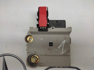 Блок предохранителей MERCEDES-BENZ S-класс W220 рестайлинг (2002 - 2005) — Разборка Мерседес