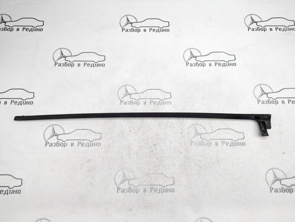 Уплотнители дверей MERCEDES-BENZ V-класс W447 рестайлинг (2019 - 2025) фото 1 — Разборка Мерседес