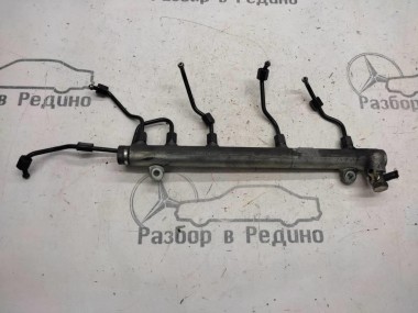 Рампа топливная MERCEDES-BENZ C-класс W203/S203/CL203 (2000 - 2004) — Разборка Мерседес