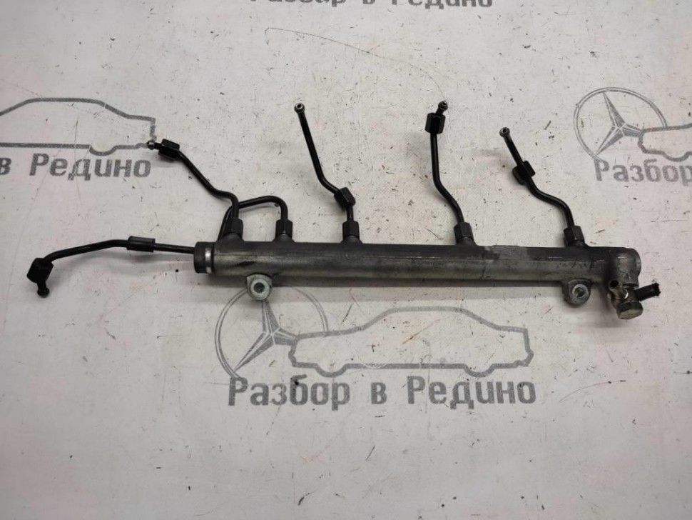 Рампа топливная MERCEDES-BENZ C-класс W203/S203/CL203 (2000 - 2004) фото 1 — Разборка Мерседес