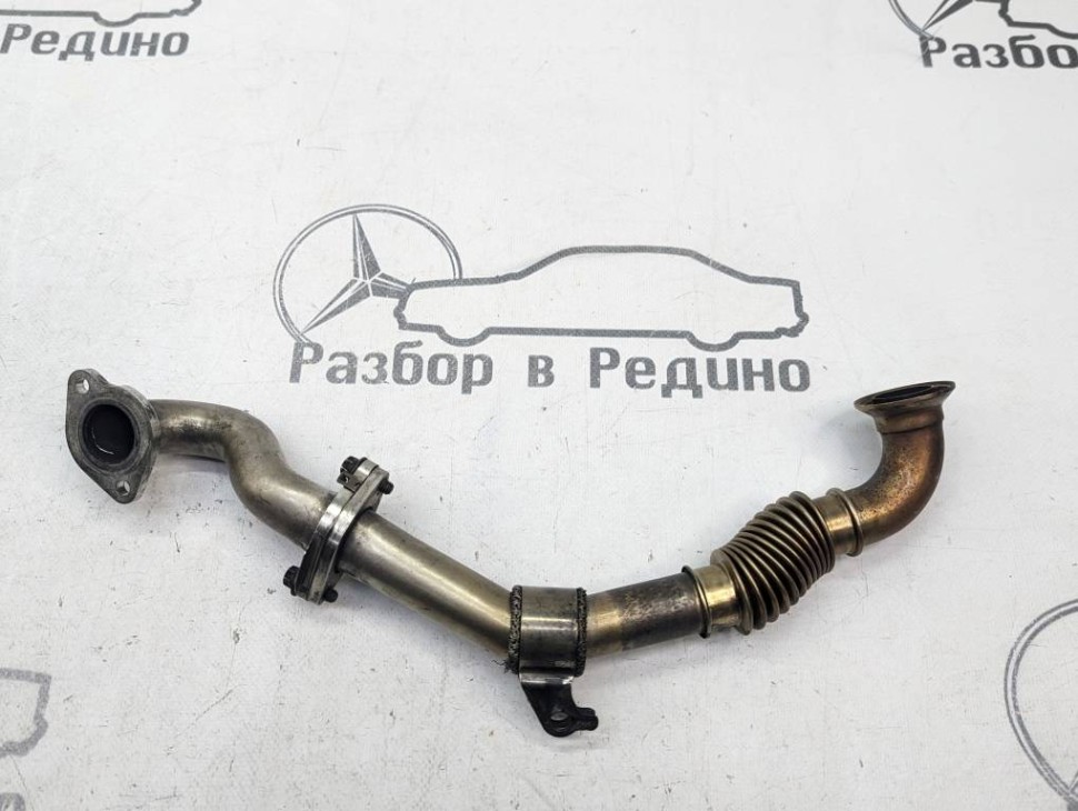Трубка рециркуляции ОГ MERCEDES-BENZ C-класс W205/S205/C205/A205 (2014 - 2018) фото 1 — Разборка Мерседес
