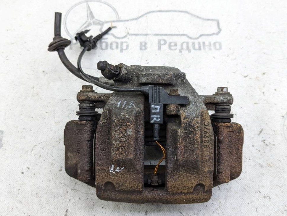 Суппорт передний правый MERCEDES-BENZ C-класс W203/S203/CL203 (2000 - 2004) фото 1 — Разборка Мерседес