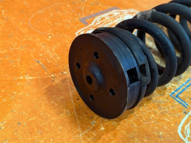 Пружина задняя MERCEDES-BENZ M-класс W164 (2005 - 2008) — Разборка Мерседес