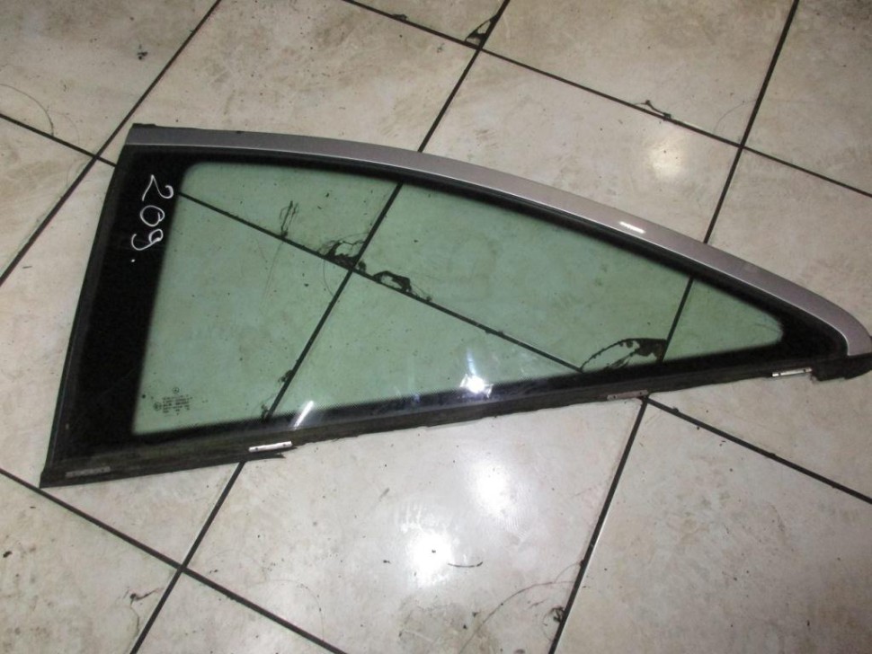 Стекло боковое MERCEDES-BENZ C-класс W203/S203/CL203 (2000 - 2004) фото 1 — Разборка Мерседес