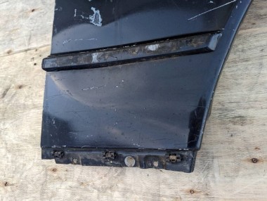 Крыло переднее правое MERCEDES-BENZ 190 (W201) W201 (1982 - 1993) — Разборка Мерседес