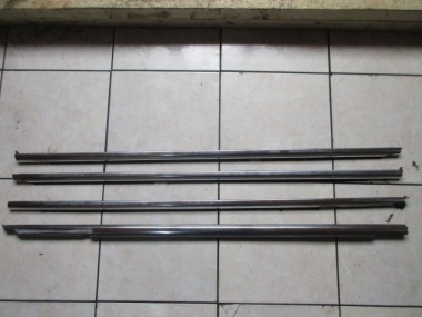 Молдинг стекла двери MERCEDES-BENZ S-класс W221 (2005 - 2009) — Разборка Мерседес