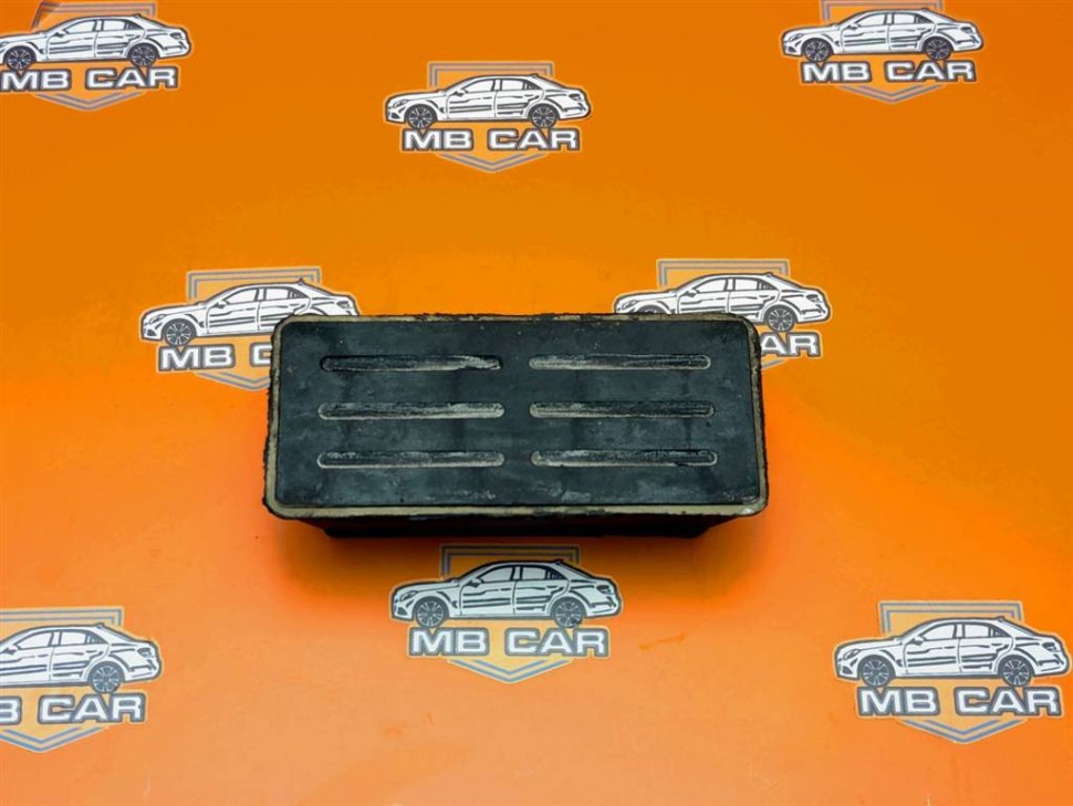 Подушка рессоры MERCEDES-BENZ Sprinter W901-905 (1995 - 2006) фото 1 — Разборка Мерседес