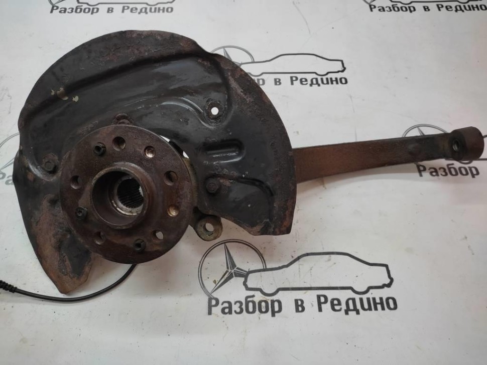 Кулак поворотный передний левый MERCEDES-BENZ M-класс W164 рестайлинг (2008 - 2011) фото 1 — Разборка Мерседес