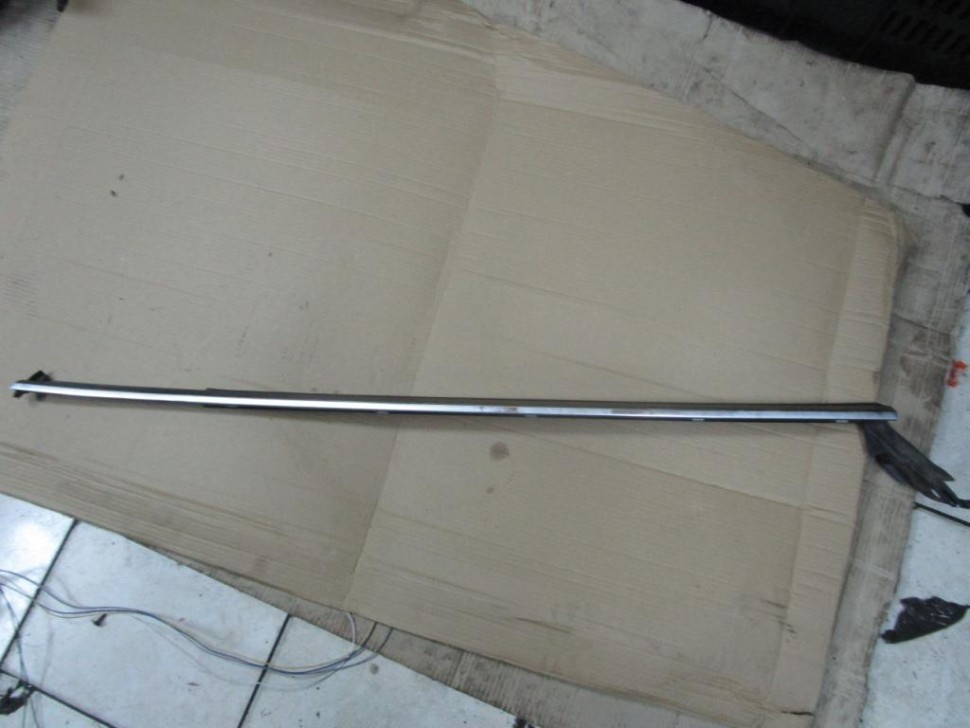 Молдинг стекла двери MERCEDES-BENZ CL-класс C140 (1992 - 2000) фото 1 — Разборка Мерседес