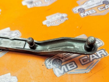 Петля капота MERCEDES-BENZ M-класс W163 (1997 - 2001) &mdash; Разборка Мерседес