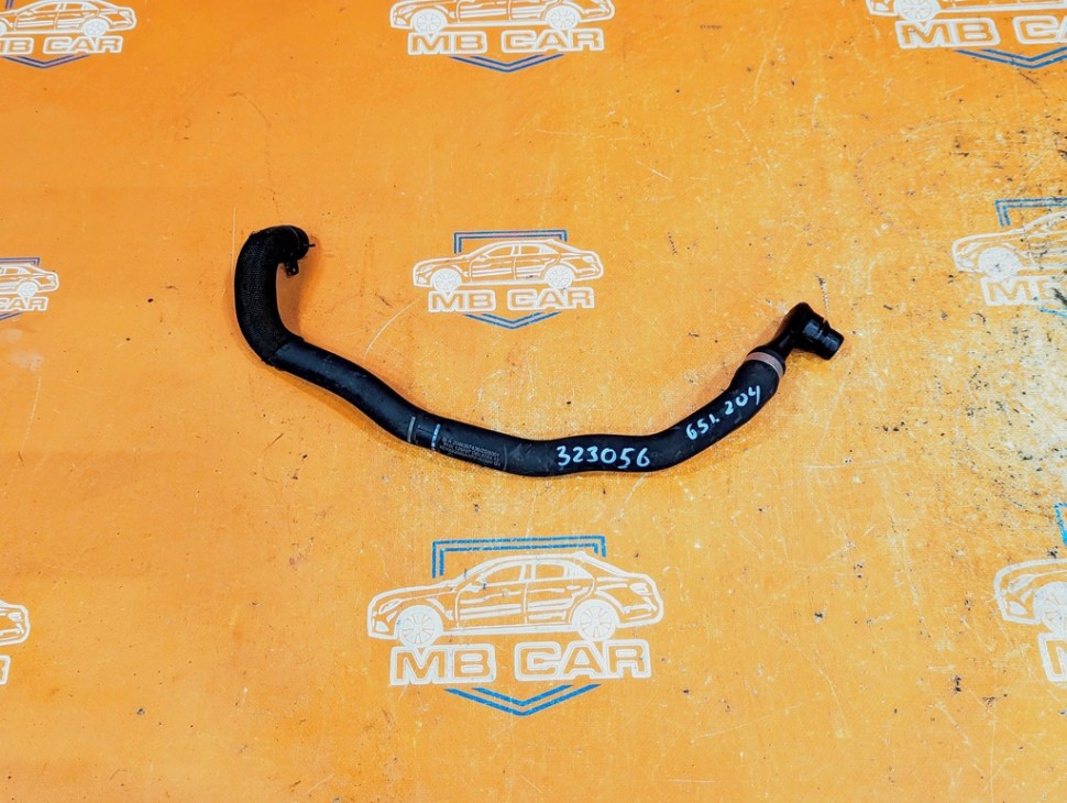Патрубок ОЖ MERCEDES-BENZ C-класс W204/S204/С204 рестайлинг (2011 - 2015) фото 1 — Разборка Мерседес