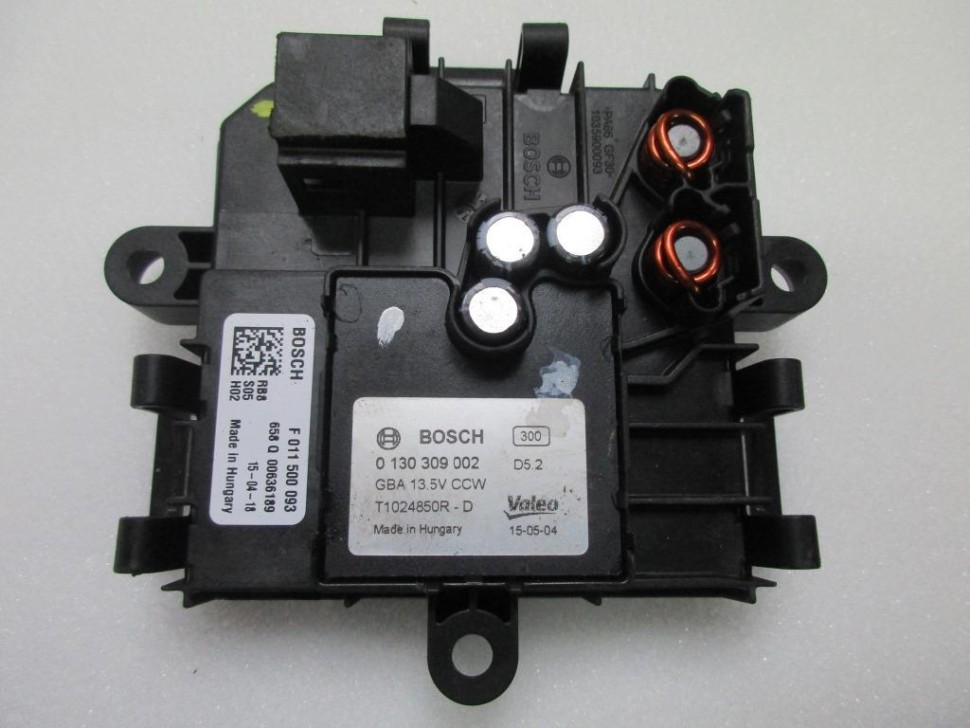 Реле моторчика печки MERCEDES-BENZ C-класс W205/S205/C205/A205 (2014 - 2018) фото 1 — Разборка Мерседес