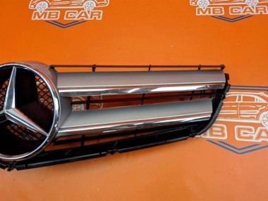 Решетка радиатора MERCEDES-BENZ E-класс W212/S212/C207/A207 (2009 - 2013) — Разборка Мерседес