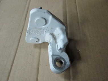 Петля двери MERCEDES-BENZ C-класс W205/S205/C205/A205 (2014 - 2018) — Разборка Мерседес